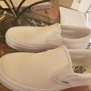 Van classic slip on.